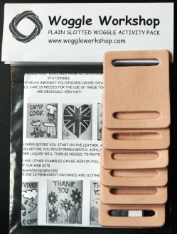 PLAIN SLOTTED LEATHER WOGGLE ACTIVITY PACK